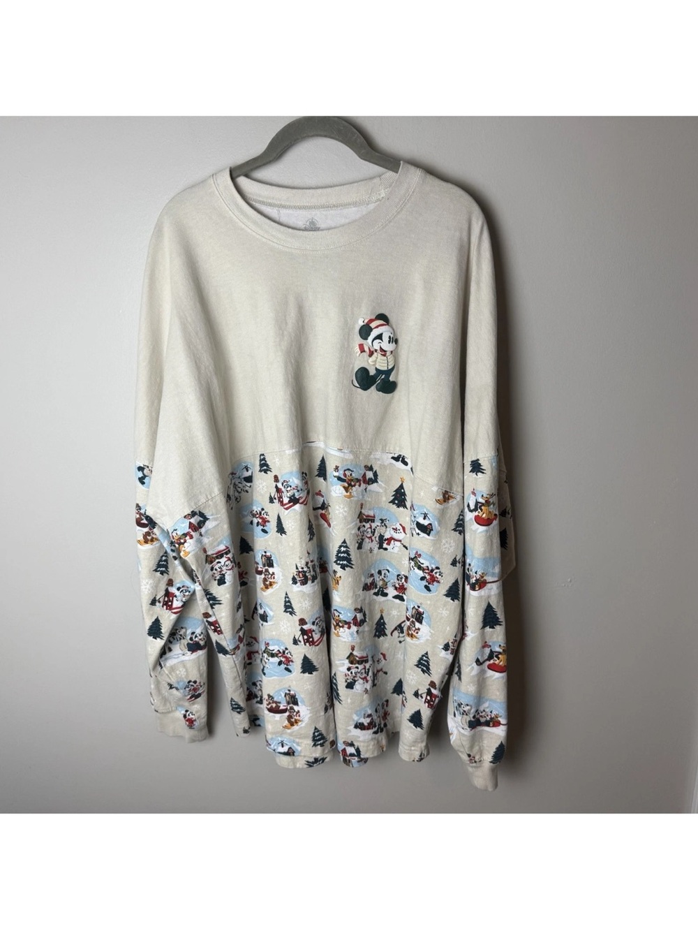 Walt Disney World Spirit Jersey Christmas Shirt Size XXL 2XL Mickey Mouse Winter - Picture 2 of 8